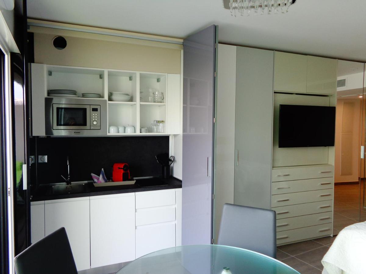 Le Nautilia Residence De Luxe "Reservee Aux Couples" แอกด์ ภายนอก รูปภาพ