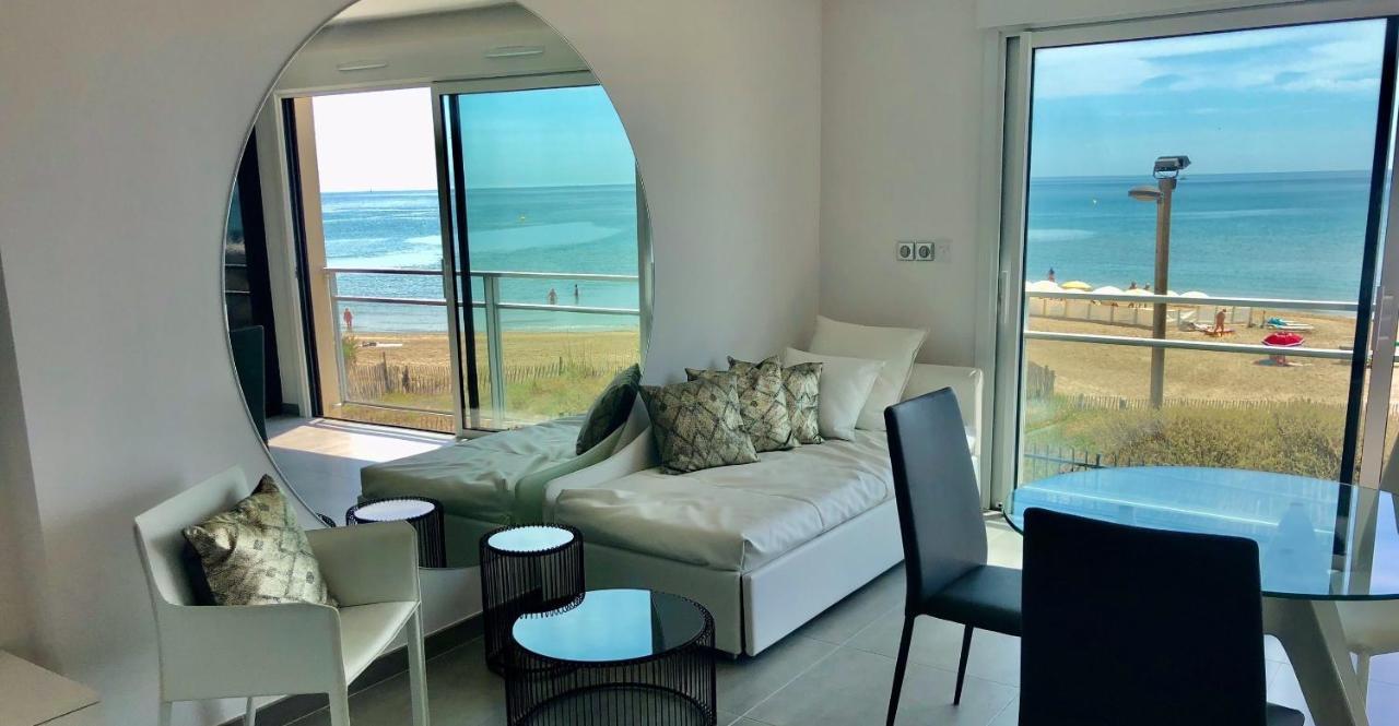 Le Nautilia Residence De Luxe "Reservee Aux Couples" แอกด์ ภายนอก รูปภาพ